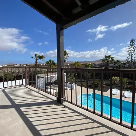 Villa Las Palmeras - Authentique Situee En Plein Centre Du Village Lajares