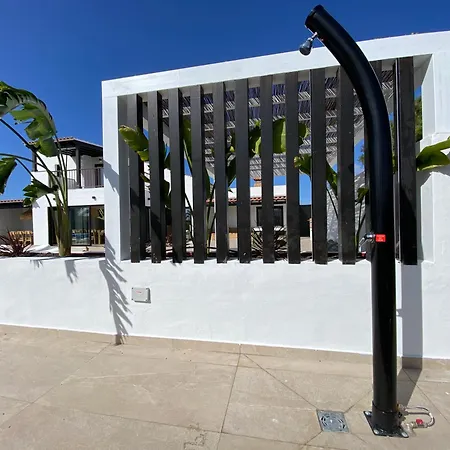 Las Palmeras - Authentique Situee En Plein Centre Du Village Villa *
